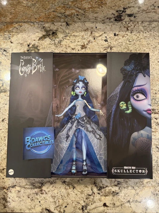 Monster High Tim Burton's Emily Noiva Cadaver Skullector